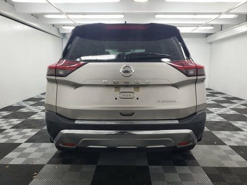 Used 2021 Nissan Rogue Platinum FWD image 5