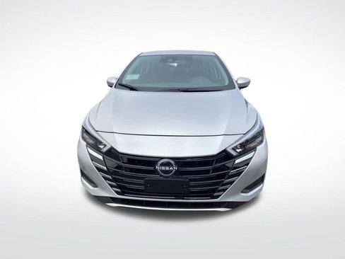 New 2025 Nissan Versa SV w/ Trunk Package image 9