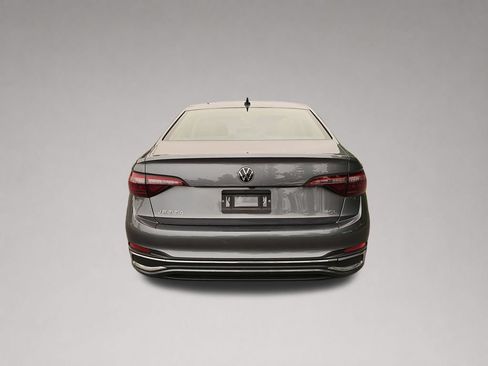 Certified 2024 Volkswagen Jetta SEL FWD image 4