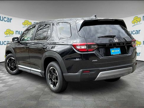 New 2025 Honda Pilot EX-L image 5
