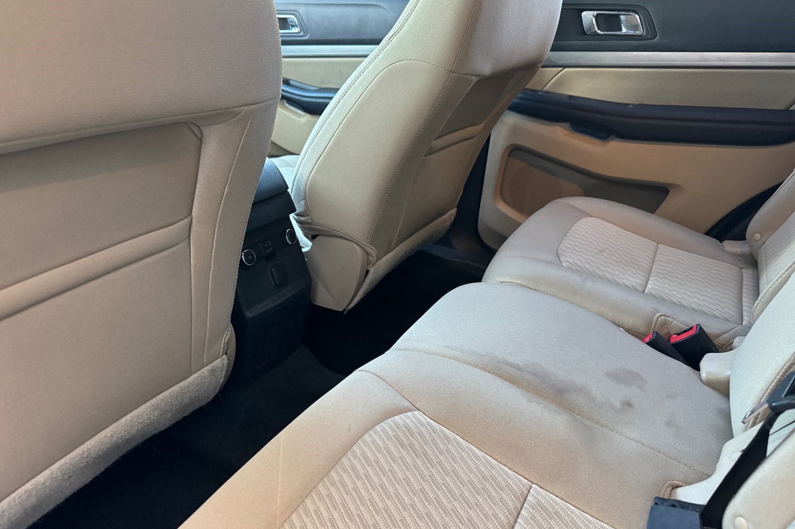 Used 2016 Ford Explorer FWD image 24