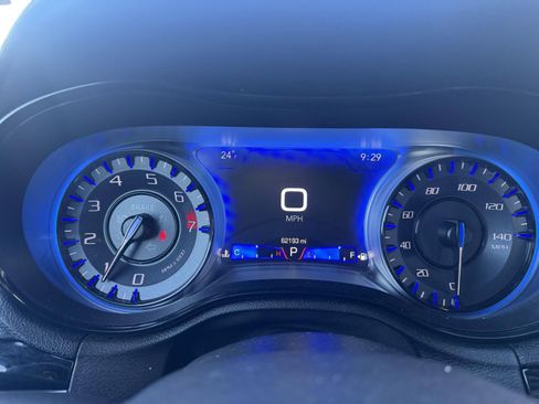 Used 2023 Chrysler 300 S image 18