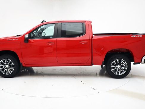 Used 2023 Chevrolet Silverado 1500 LT image 6