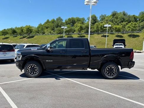 New 2026 RAM 2500 Limited AWD/4WD image 3