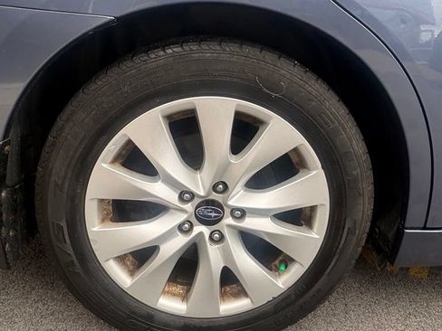 Used 2016 Subaru Legacy 2.5i Premium AWD/4WD image 17