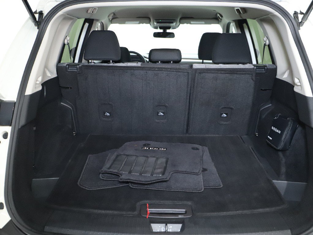 Certified 2023 Nissan Rogue SV AWD/4WD image 30