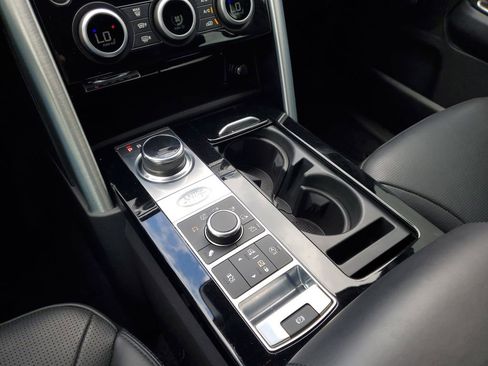 Used 2020 Land Rover Discovery HSE Luxury AWD/4WD image 32