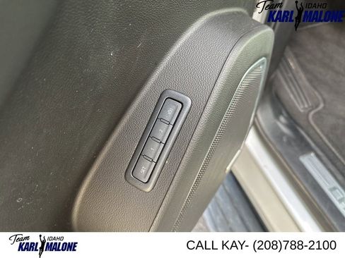 Used 2020 Chevrolet Suburban LT w/ Max Trailering Package AWD/4WD image 19