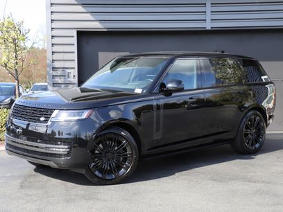 New 2026 Land Rover Range Rover Long Wheelbase SE