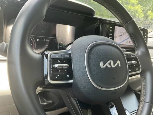 Used 2023 Kia Sorento S w/ Panoramic Sunroof Package FWD image 29