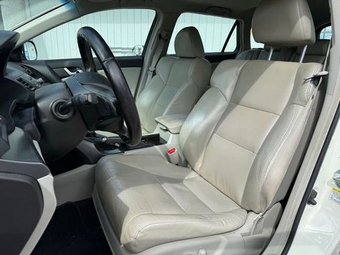 Used 2011 Acura TSX Sport Wagon image 6