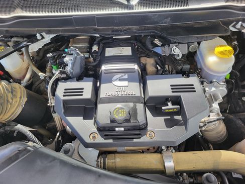 Used 2024 RAM 2500 Laramie image 23