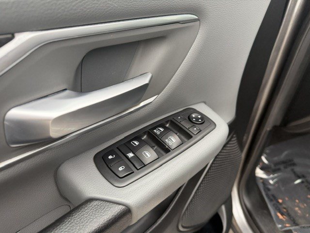 Used 2019 RAM 1500 Big Horn AWD/4WD image 12