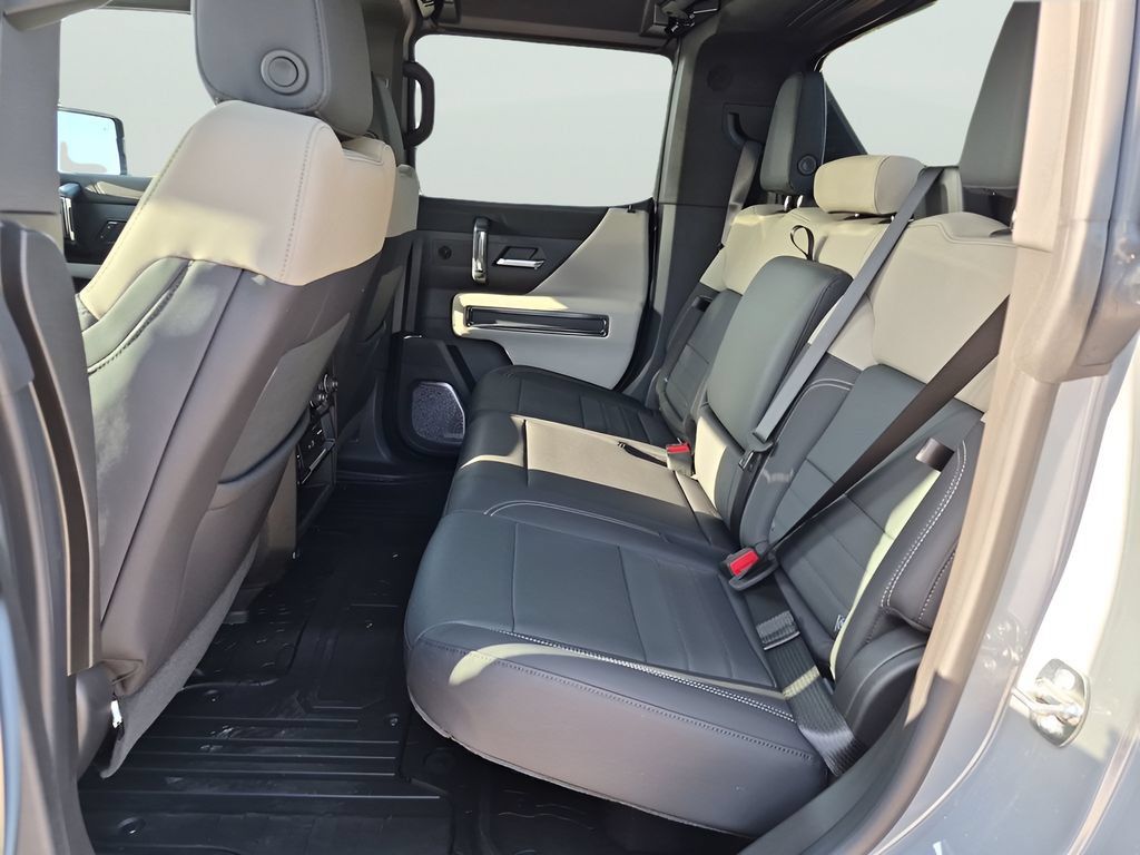 New 2026 GMC Hummer EV 4x4 Crew Cab image 32