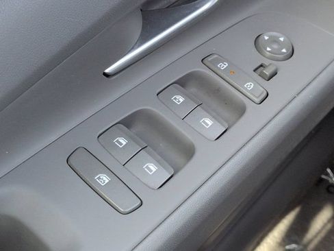 Used 2026 Hyundai Elantra Sport FWD image 20