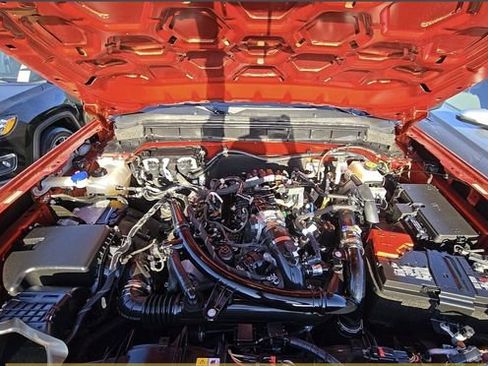 Used 2023 Ford Bronco Wildtrak image 16