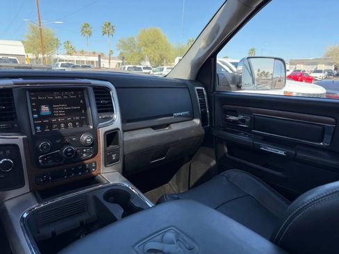 Used 2016 RAM 3500 Laramie w/ Convenience Group AWD/4WD image 23