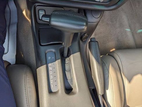 Used 2002 Pontiac Firebird Trans Am RWD image 21