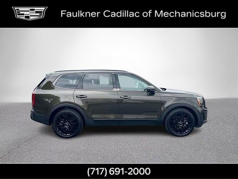 Used 2022 Kia Telluride EX w/ EX Premium Package AWD/4WD image 5
