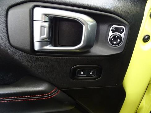 Certified 2024 Jeep Wrangler Unlimited Rubicon image 4