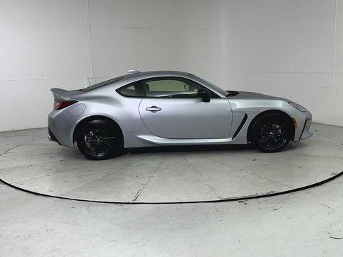 Used 2023 Toyota GR86 Premium image 9