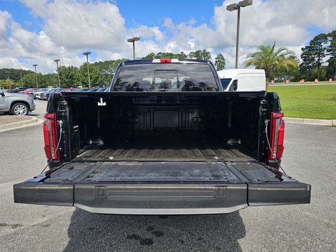 Certified 2025 Ford F150 Platinum w/ Equipment Group 702A High AWD/4WD image 13