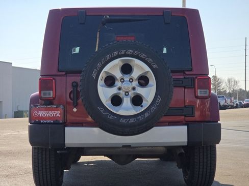 Used 2012 Jeep Wrangler Sahara w/ Connectivity Group image 21