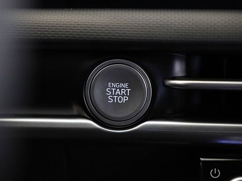 New 2026 Hyundai Santa Cruz SE image 14