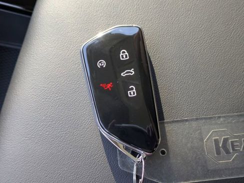 New 2026 Volkswagen Atlas Peak Edition image 35