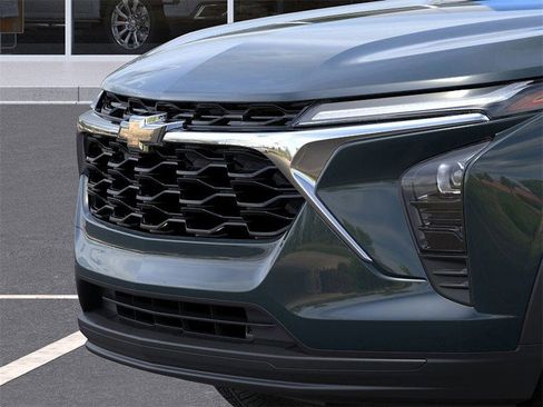 New 2026 Chevrolet Trax LS w/ LS Convenience Package image 14