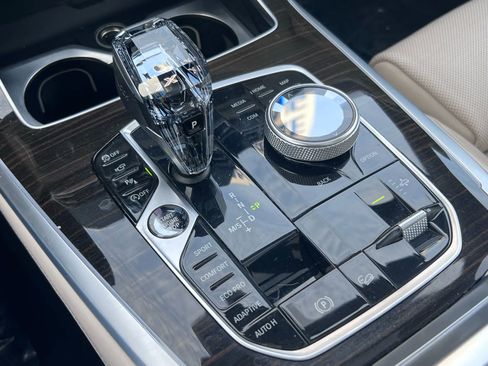 Used 2019 BMW X7 xDrive50i w/ M Sport Package image 20