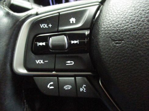 Used 2018 Honda Accord EX-L image 24