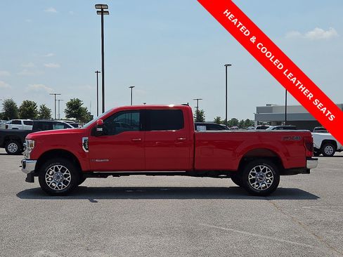 Used 2022 Ford F250 Lariat w/ Lariat Ultimate Package image 3