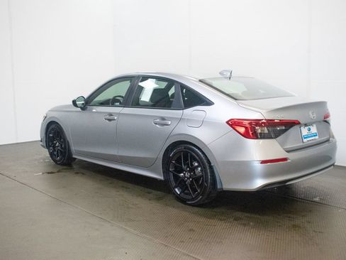 Used 2022 Honda Civic Sport image 6