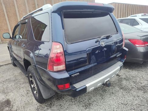 Used 2004 Toyota 4Runner SR5 image 6