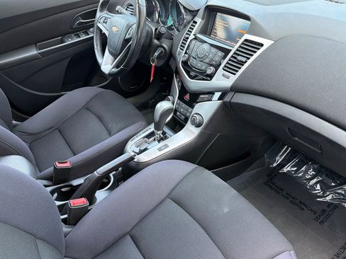 Used 2014 Chevrolet Cruze LT w/ All-Star Edition FWD image 15