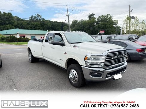 Used 2022 RAM 3500 Laramie AWD/4WD image 1