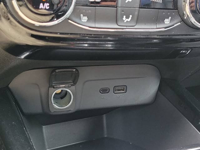 Used 2024 Chevrolet Trax RS w/ Driver Confidence Package FWD image 25