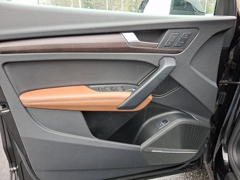 Used 2025 Audi Q5 2.0T Premium Plus image 12