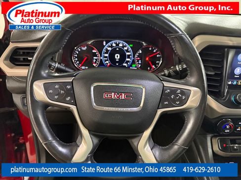 Used 2021 GMC Acadia Denali w/ Denali Ultimate Package AWD/4WD image 15
