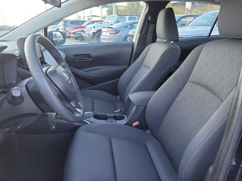 Used 2024 Toyota Corolla LE image 21