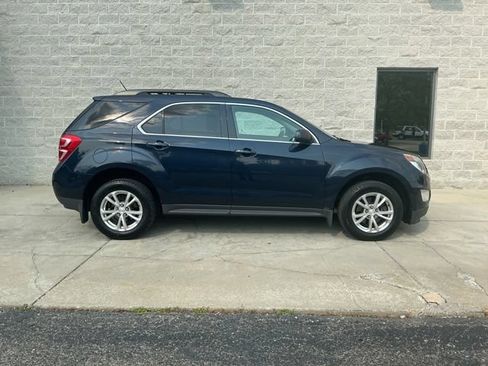 Used 2017 Chevrolet Equinox LT w/ Convenience Package AWD/4WD image 7