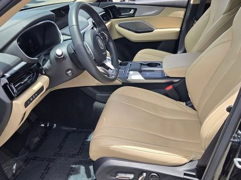 Certified 2024 Acura MDX FWD w/ Technology Package image 10