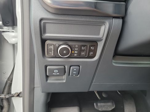 Used 2026 Ford F150 Raptor AWD/4WD image 21