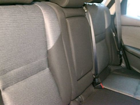 Used 2021 Nissan Rogue SV FWD image 13