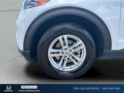 Used 2022 Ford Explorer XLT w/ Class IV Trailer Tow Package AWD/4WD image 10