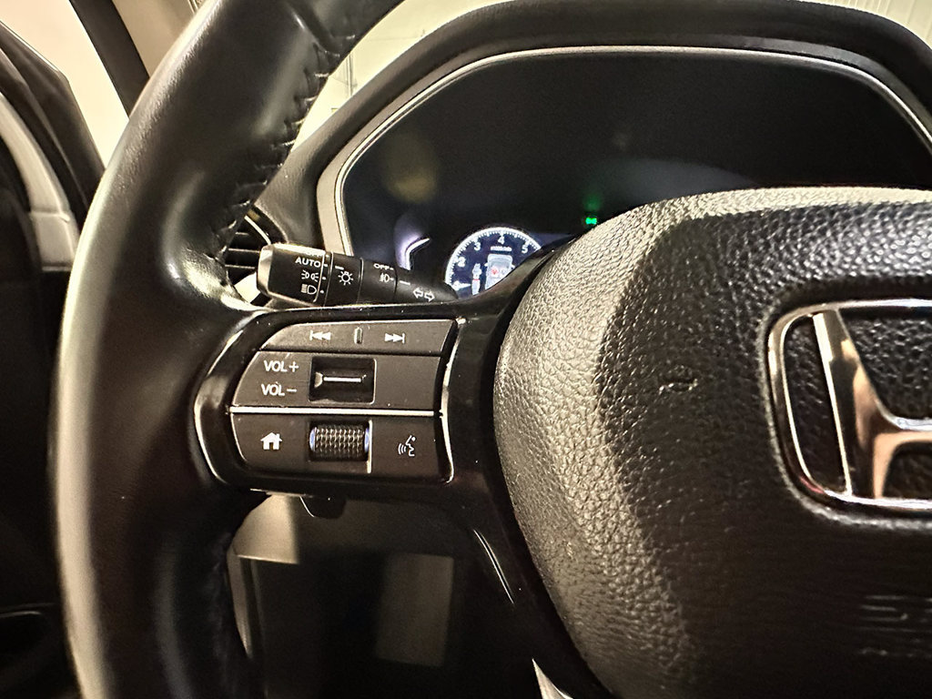Used 2025 Honda Pilot EX-L image 36