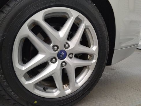 Used 2013 Ford Fusion SE image 31