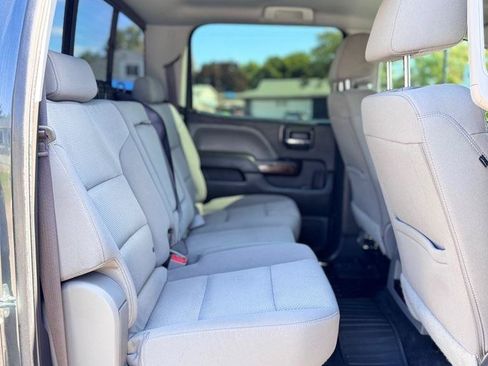 Used 2017 GMC Sierra 1500 SLE w/ SLE Value Package AWD/4WD image 16