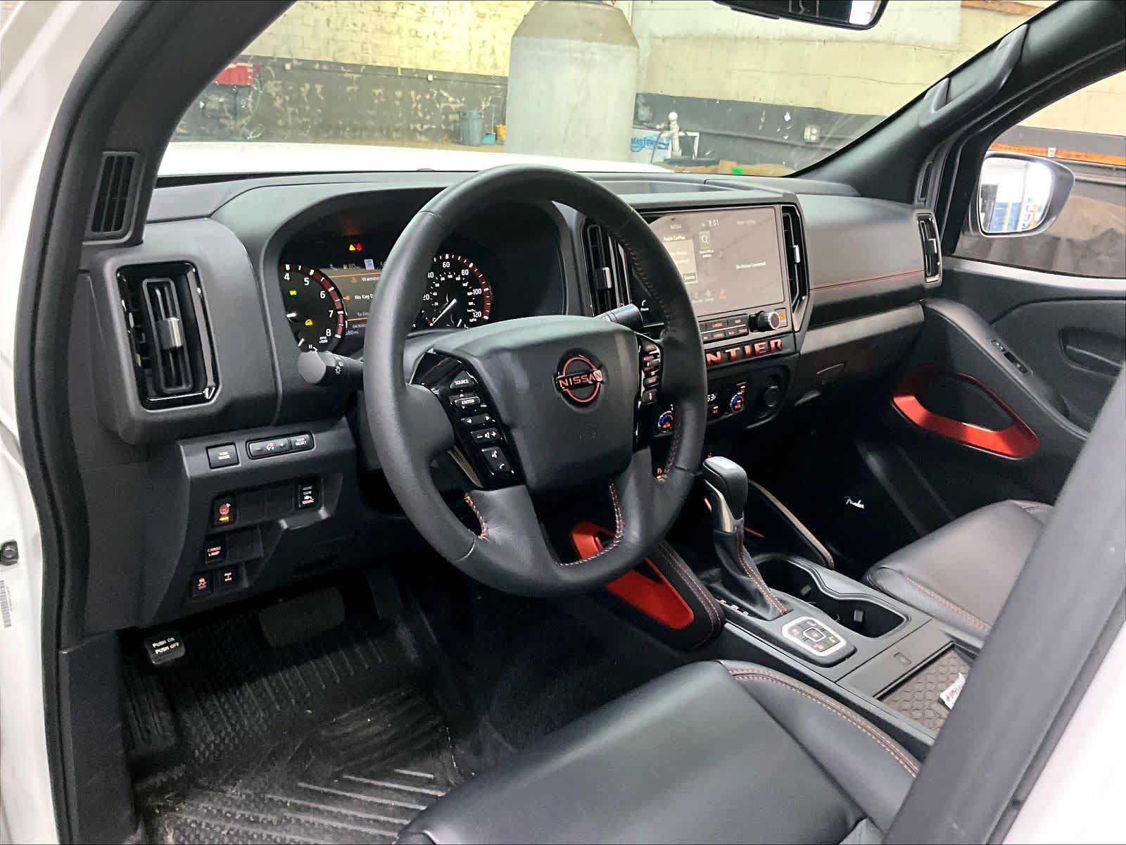 Used 2026 Nissan Frontier PRO-4X w/ Pro Premium Package AWD/4WD image 17